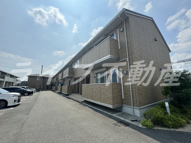 建物外観　建物外観を気になさる方へ、見た目の良い物件です
