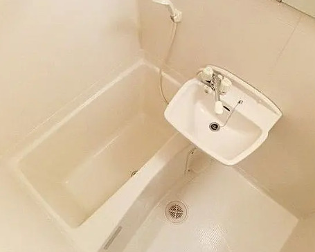 バス・シャワールーム　別部屋の画像を使用しております。