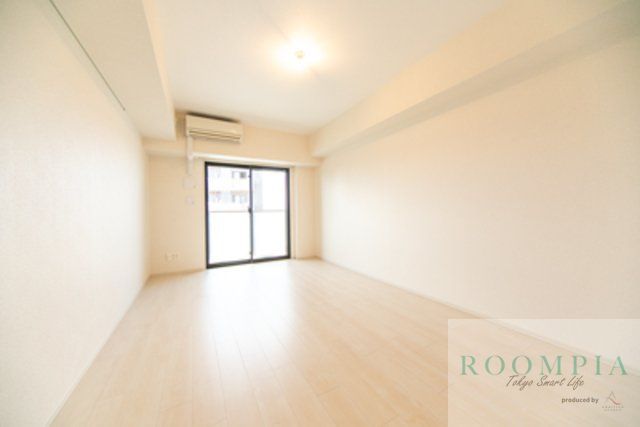 居室・リビング　※同タイプの別のお部屋です。