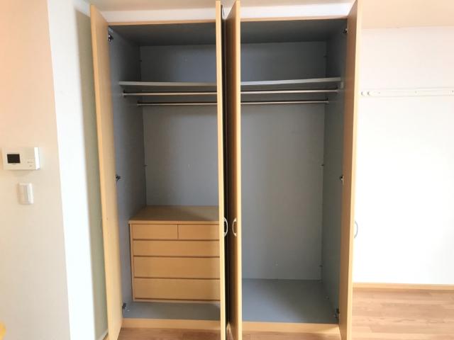 収納　クローゼット