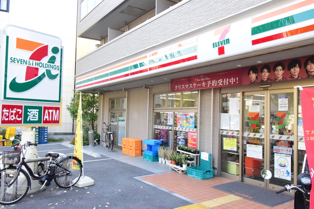 コンビニ　セブンイレブン　大阪狭山市駅前（コンビニ）まで100m