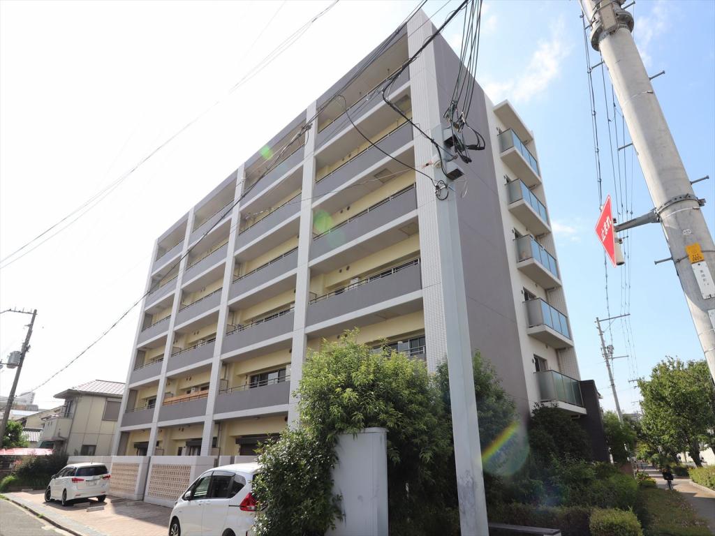 建物外観　きれいな外観です