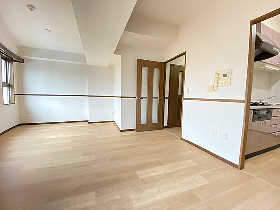 居室・リビング　別部屋参考写真