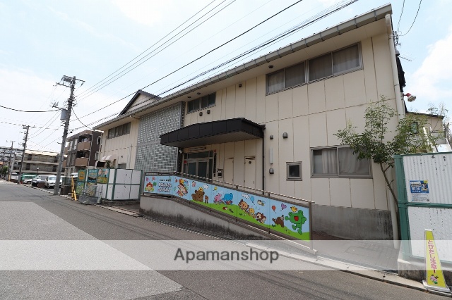 幼稚園・保育園　湊新田保育園（幼稚園・保育園）まで423m
