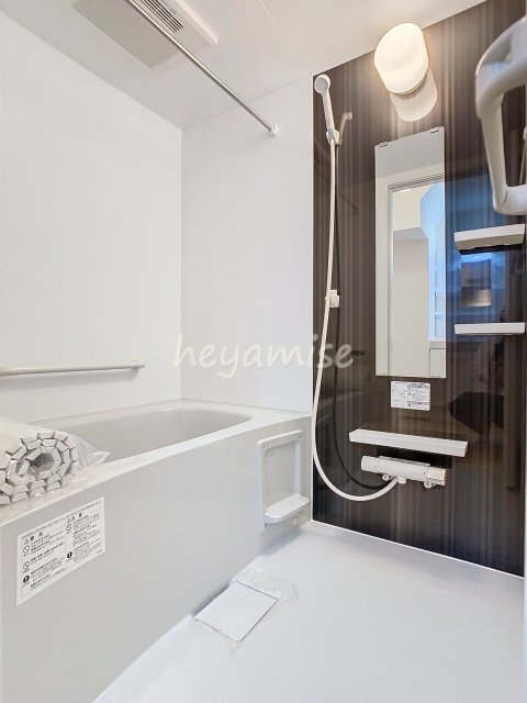 バス・シャワールーム　写真は同型モデル