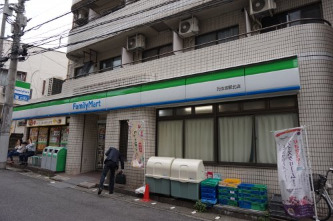コンビニ　ファミリーマート 元住吉駅北店（コンビニ）まで202m