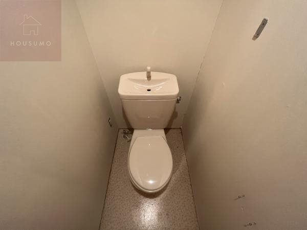 トイレ　清潔感のあるトイレです