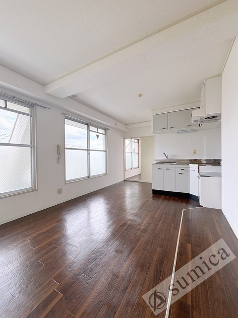 居室・リビング　角部屋でとても静かなお部屋で快適新生活♪♪