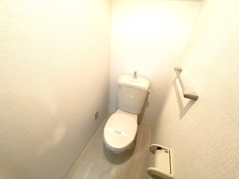 トイレ　トイレは普通ですみません・・。