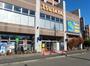 ショッピングセンター　TSUTAYA 鶴川駅前店（ショッピングセンター）まで962m