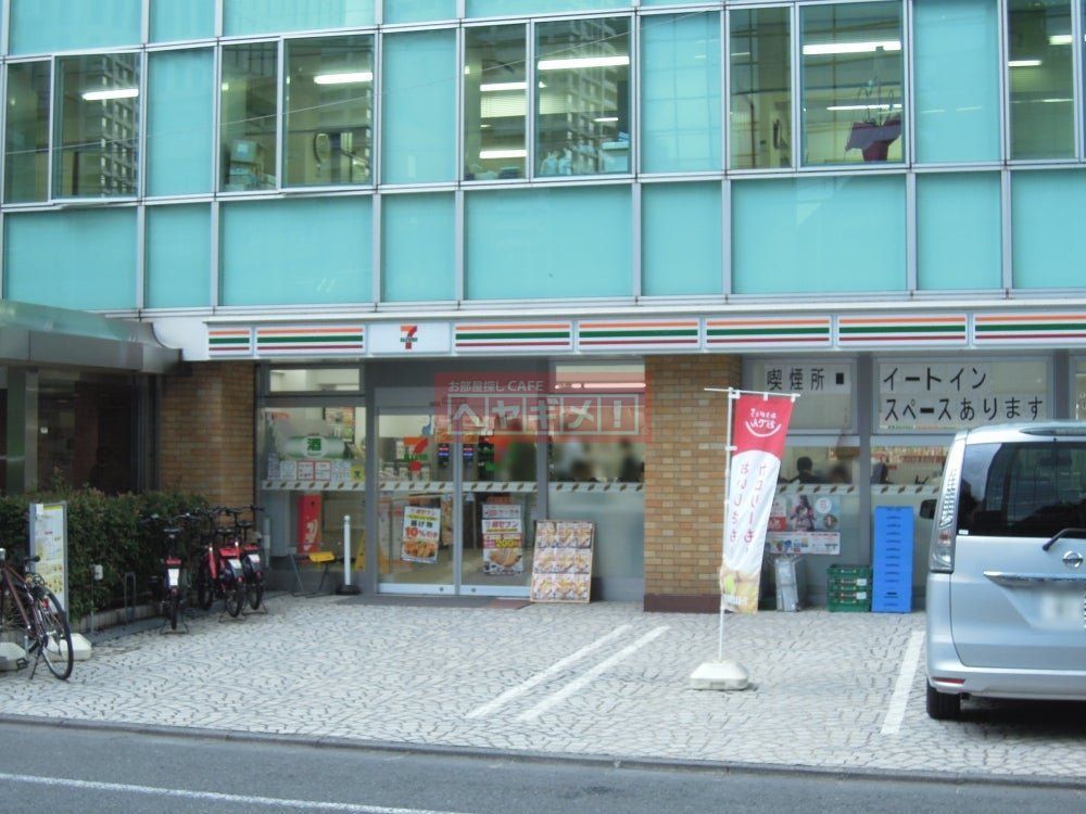 コンビニ　セブンイレブン三田駅北店（コンビニ）まで740m