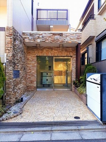 エントランス　グレイス　フローラ  豊島区高松２