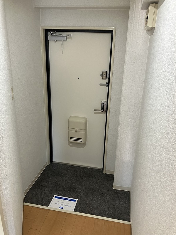 玄関　ゆったりとした廊下
