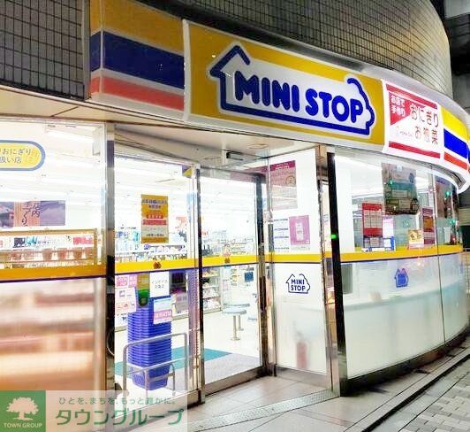 コンビニ　ミニストップ神宮前2丁目店（コンビニ）まで280m