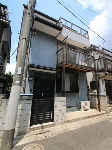 建物外観　金町駅まで徒歩圏内　都市ガス対応