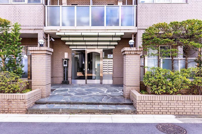 エントランス　☆共用設備もキレイ☆