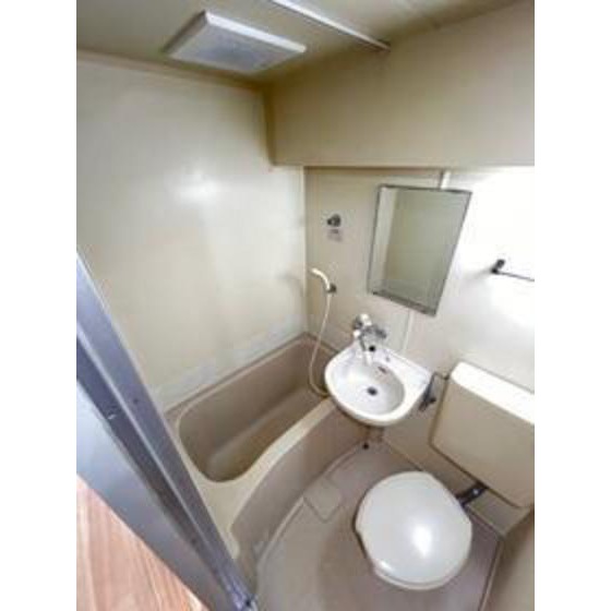 バス・シャワールーム　※他部屋参考写真