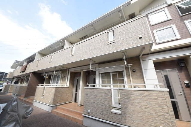 建物外観　★見学希望等はタウンハウジング中央林間店までお気軽に♪★