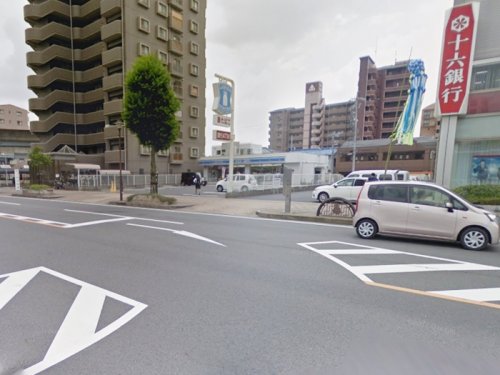 コンビニ　ローソン小牧中央一丁目店（コンビニ）まで201m