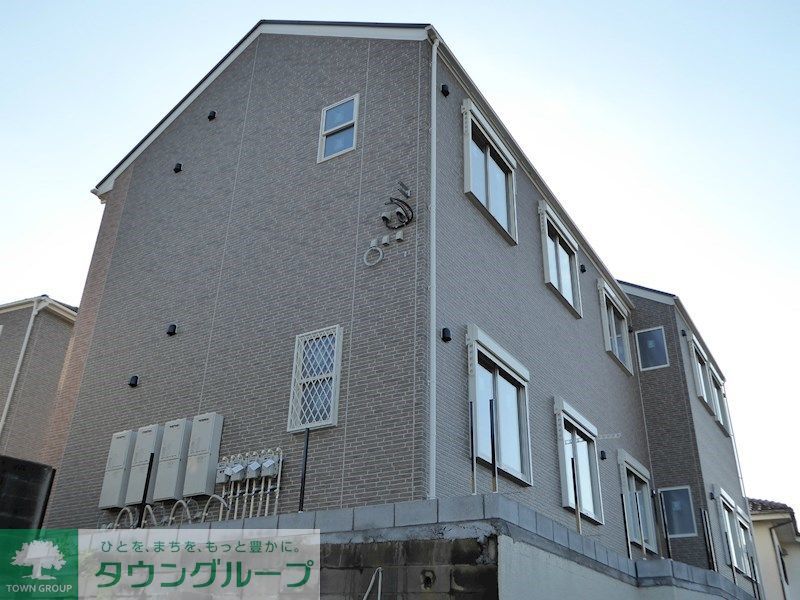 建物外観　レンガ調のお洒落な建物です！
