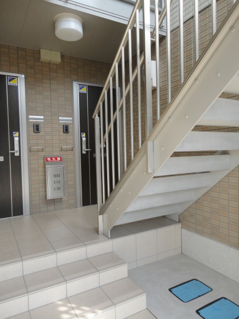 エントランス　建物の内部です