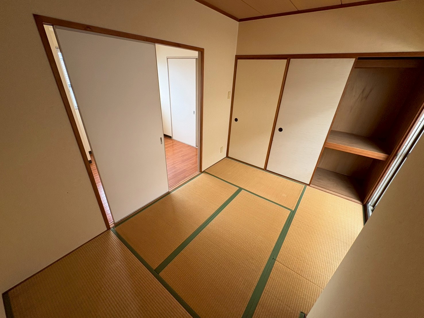 近鉄南大阪線 針中野駅 徒歩5分 5階建 築32年の内装写真