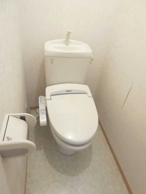 トイレ　★お部屋探しは株式会社タウンハウジング東京まで★