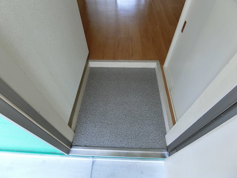玄関　※同型タイプ