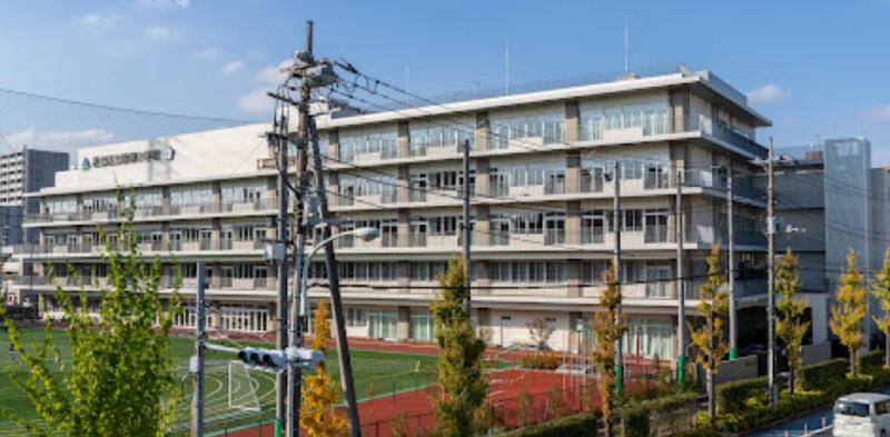 小学校　足立区立綾瀬小学校（小学校）まで180m