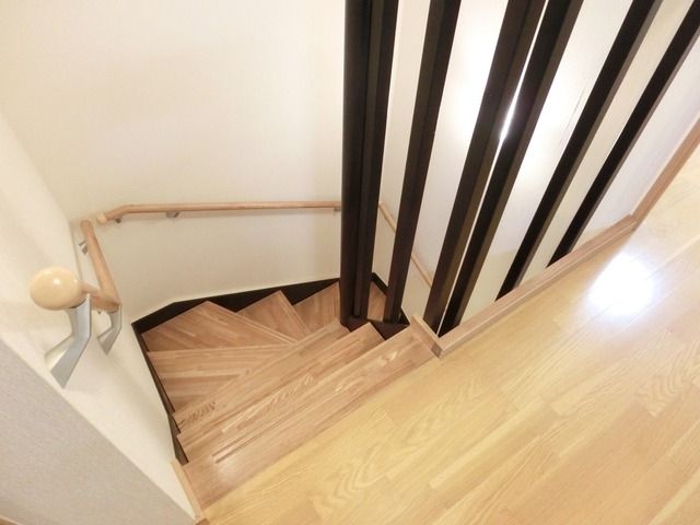 その他設備　階段