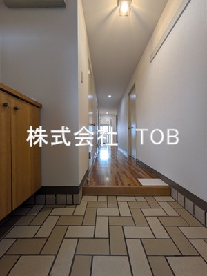 玄関　※別号室参考写真※