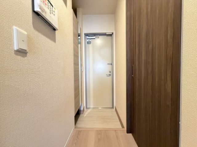 D-ROOM 一乗寺の玄関写真