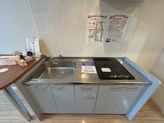 キッチン　※別部屋の写真です