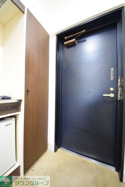 玄関　お部屋探しは【タウンハウジング千葉店】にお任せ下さい♪