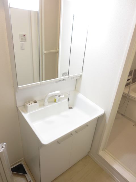 洗面設備　洗髪洗面台