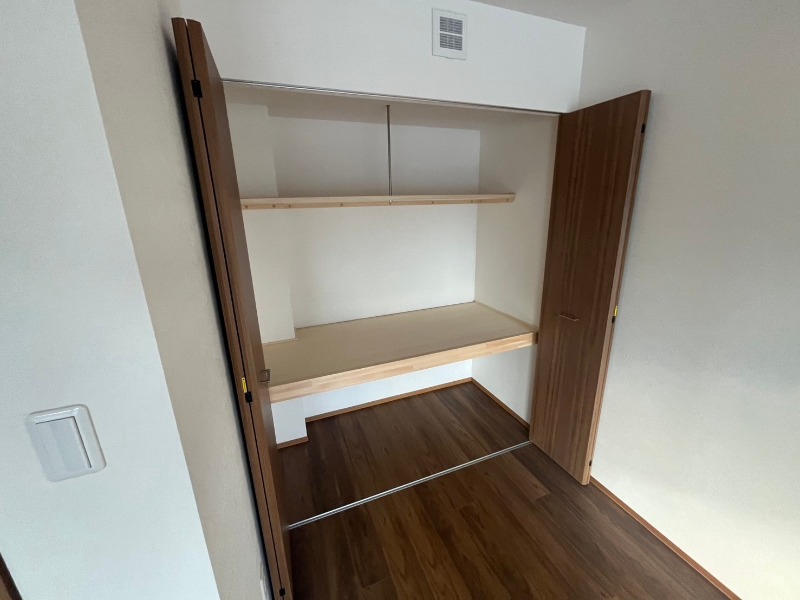 収納　収納もバッチリあるのでお部屋が片付きますよ！