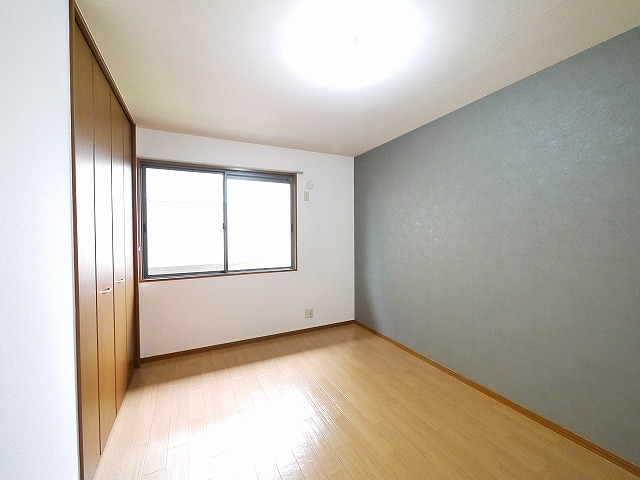 その他部屋・スペース　使い勝手のいい寝室です