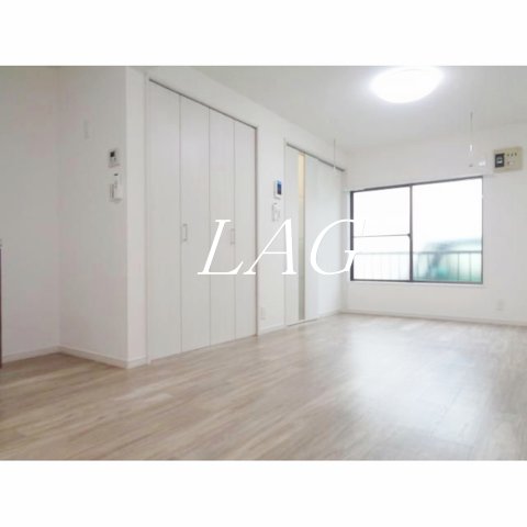 居室・リビング　洋室のお部屋です。