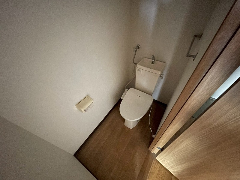 トイレ　清潔感があり安心して使用できるトイレになっておりました。