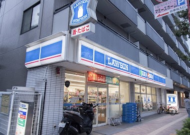 コンビニ　ローソン目黒中町一丁目店（コンビニ）まで160m
