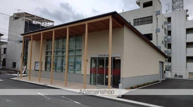 銀行　呉信用金庫　荒神支店（銀行）まで1200m