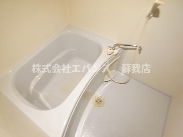 バス・シャワールーム　日々の疲れを癒すお風呂付です