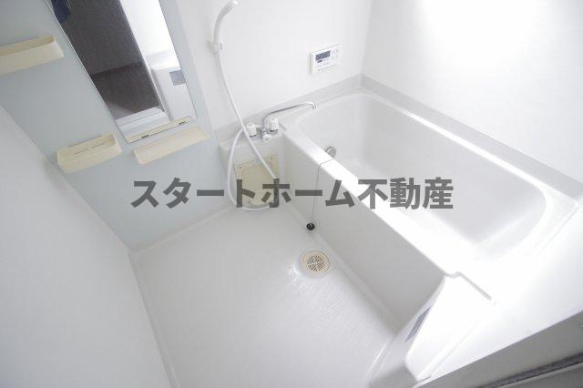 バス・シャワールーム　お風呂で日々の疲れを落としましょう