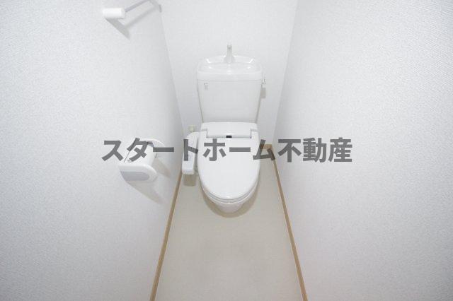 トイレ　コンパクトで使いやすいトイレです