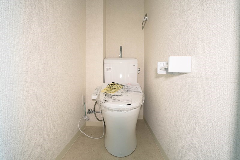 マンションエイトのトイレ写真