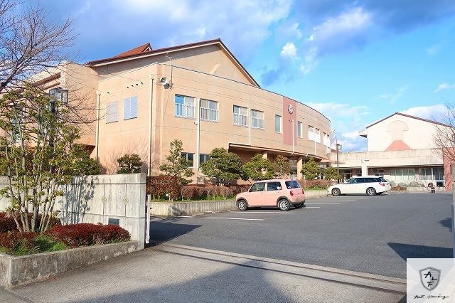 小学校　瑞浪小学校（小学校）まで500m