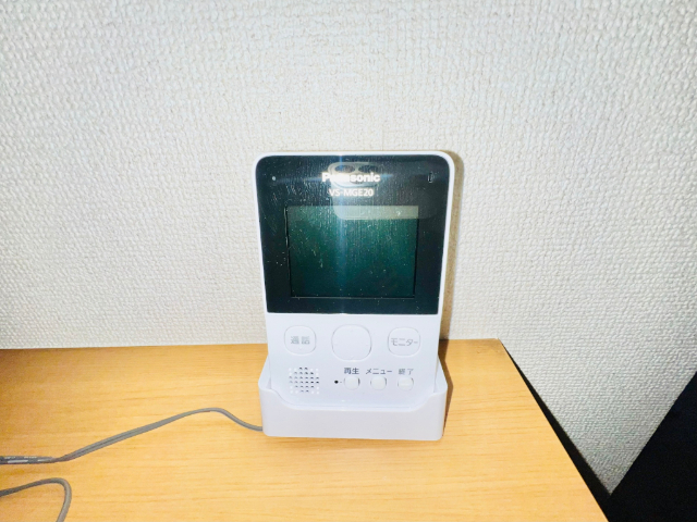 セキュリティ　モニター付きインターホンです。