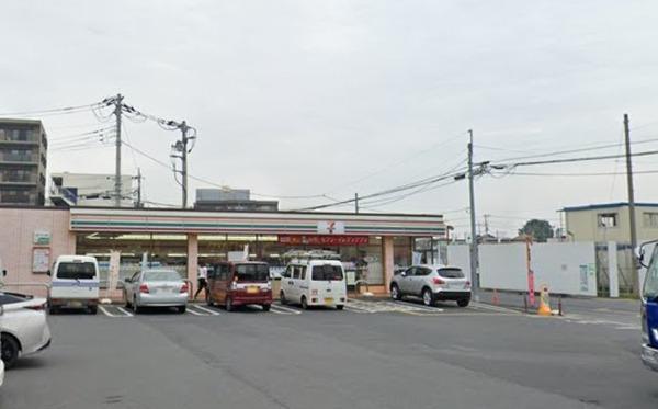 コンビニ　セブン-イレブン春日部中央６丁目店（コンビニ）まで367m