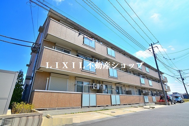 建物外観　吉川市のお住まい探しなら当社にお任せください。