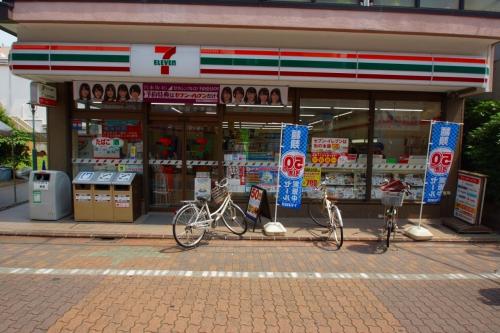 コンビニ　セブンイレブン 大田区鵜の木2丁目店（コンビニ）まで172m